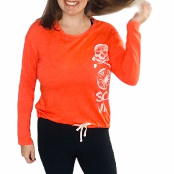 Soulcycle Skull Cross Bones Drawstring Sweatshirt - Picture 2 of 10